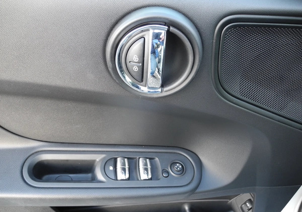 MINI Countryman cena 109900 przebieg: 24000, rok produkcji 2021 z Działoszyn małe 232